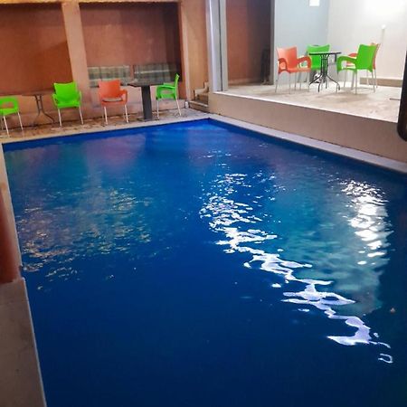 Apple Studios & Rooms Мостар Екстериор снимка