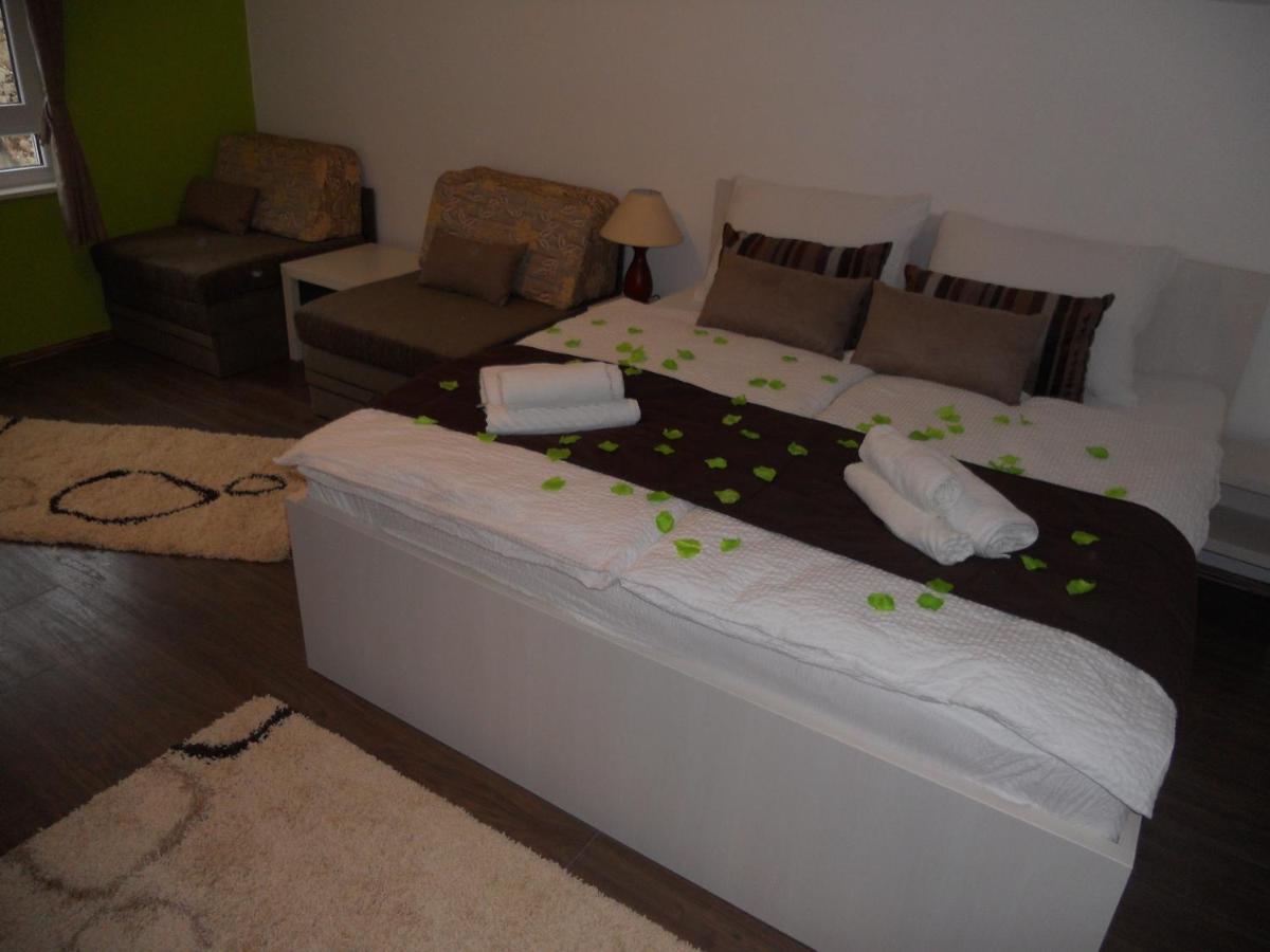Apple Studios & Rooms Мостар Екстериор снимка